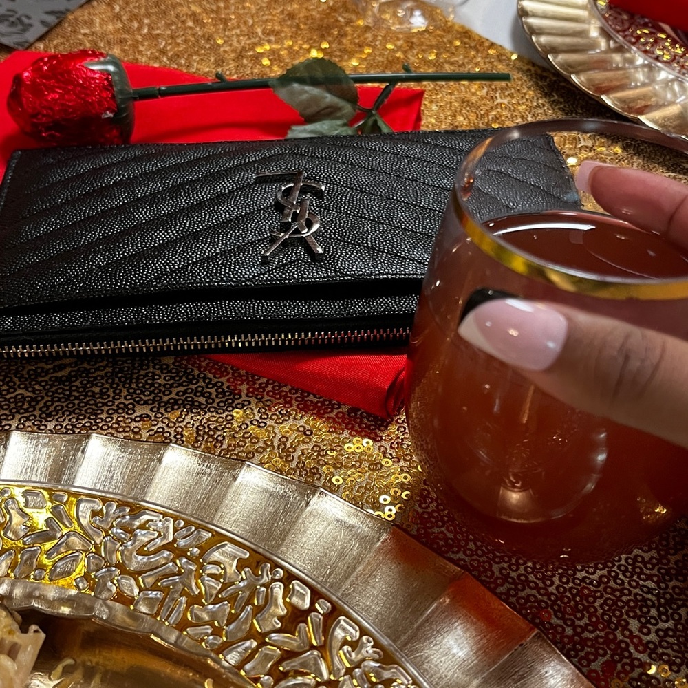 Saint Laurent Pouch